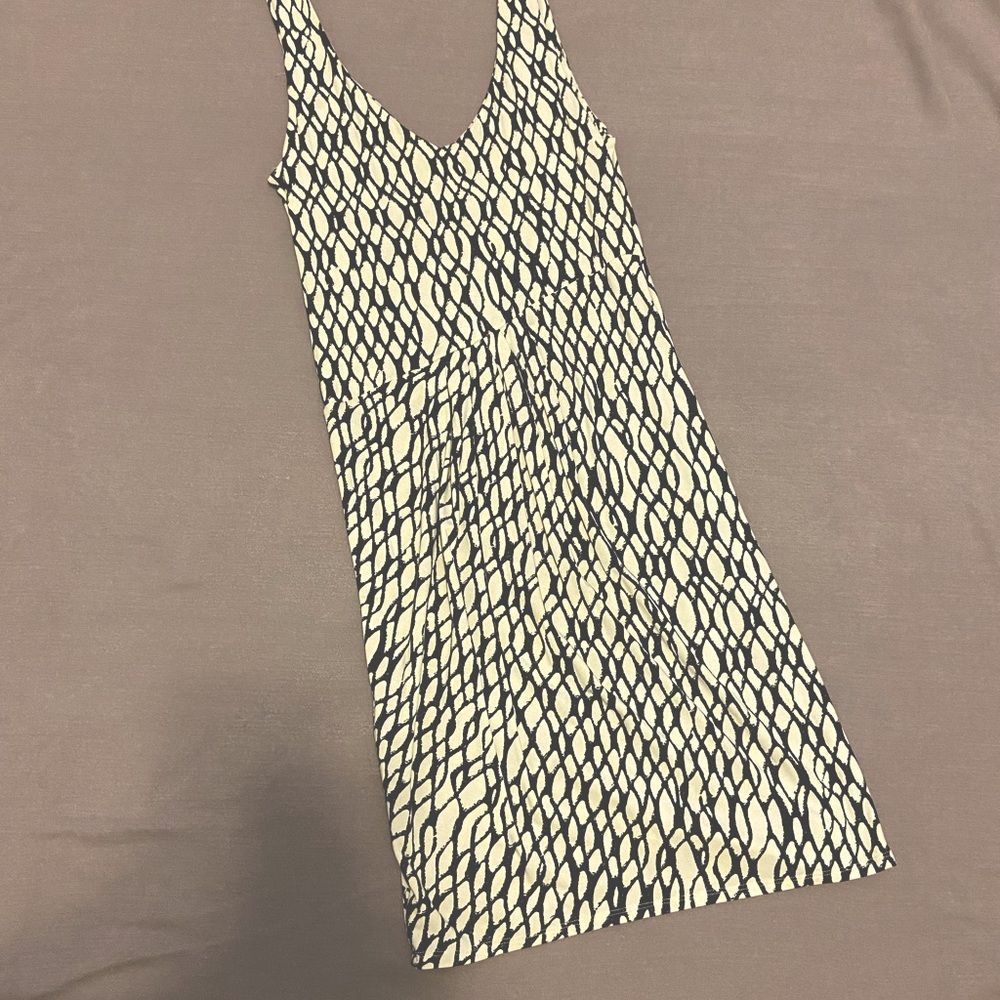 Black and White Tart dress size small